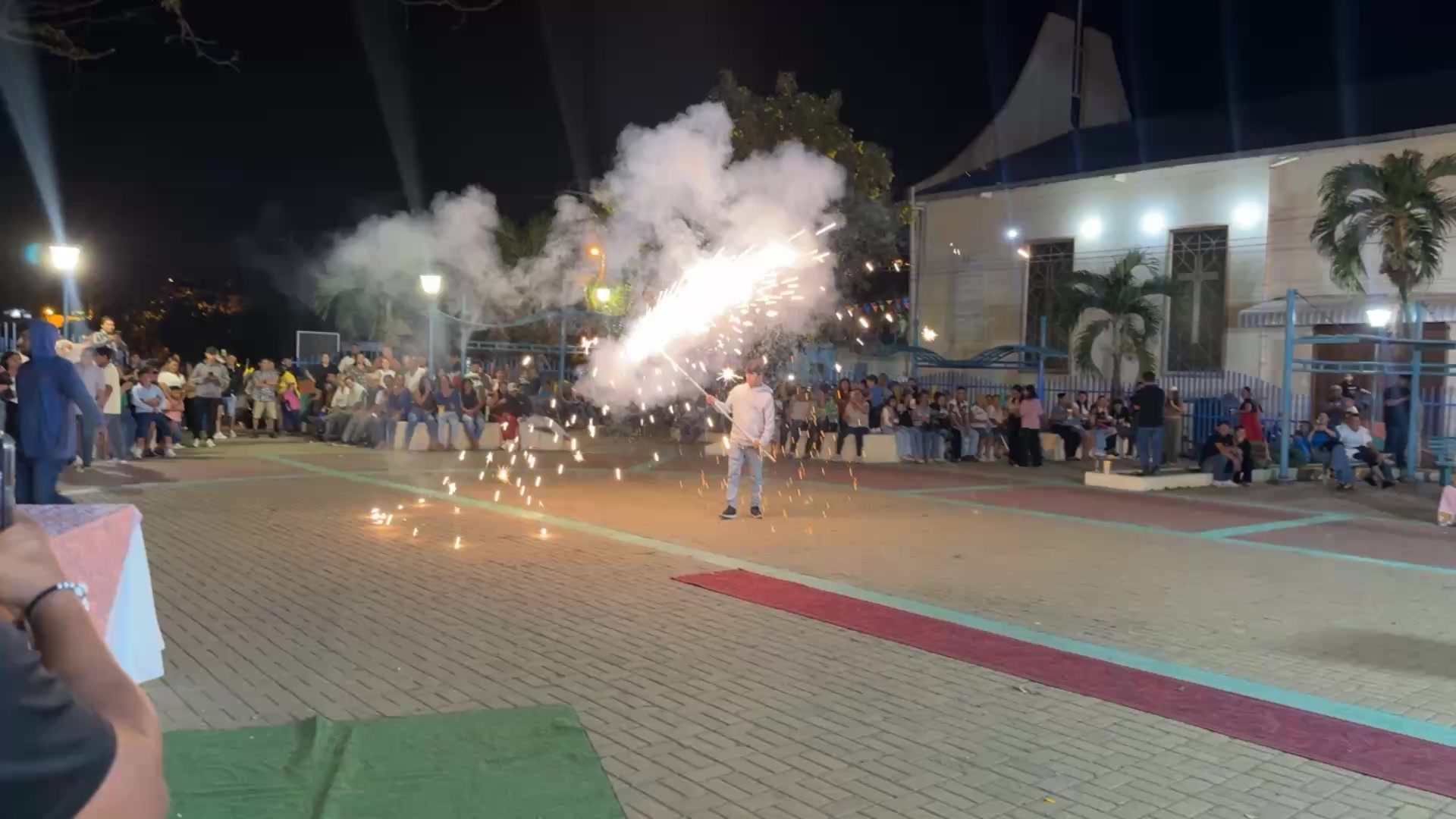 Pedro Carbo celebra con fervor las fiestas patronales de Santa Cruz