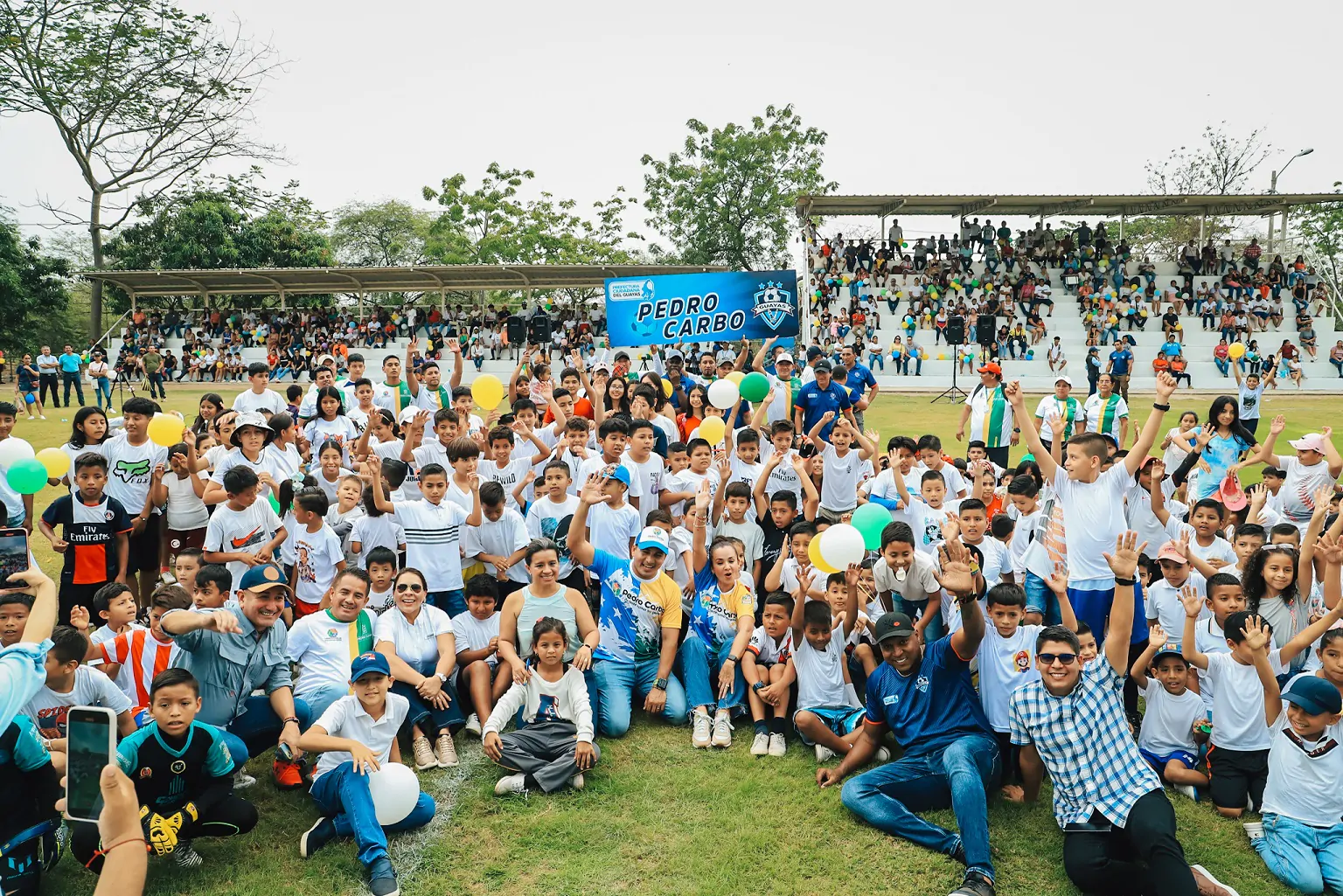 Pedro Carbo: Inauguran Escuela de Fútbol en el Polideportivo Municipal